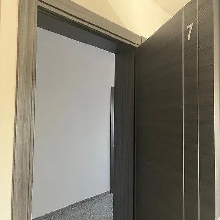 Lavanda Apartment *