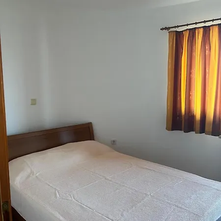 Lavanda Apartment Pakostane